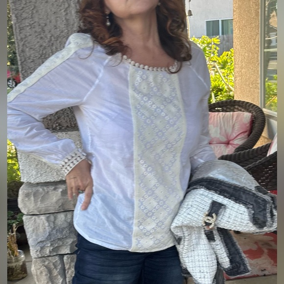 Tory Burch Ivory Embroidered Top Blouse
Size: 8 Tory Burch - Picture 1 of 13